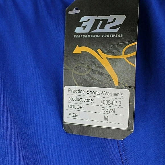 NWT 3N2 Sports Women’s Practice Running Shorts K37 - Picture 3 of 4